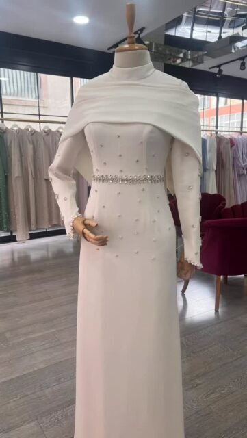 Ben bu modele bir hikaye yazmadım malum her yaptığım işin içinde bir hikaye var mutlaka ama o sahibi geldiğinde yazacak hikayesini bakalım kim o şanşlı kızımız 😊😊😊 ve ben her model de hikayeler le var olmayı seviyorum 🩷🩷🩷 

🪡Kişiye Özel gelinlik, abiye, kostüm, özel tasarım elbise dikimleri uzaktan ölçü ile provasız veya provalı dikim sipariş üzerine yapılmaktadır.
🛍️ kiralık ve satılık seçenekleri mevcuttur.
📦Kargo ile yurtiçi & yurtdışı gönderim sağlanmaktadır.(kargo alıcıya aittir)
Sipariş ve bilgi için lütfen ➡️ dm

Tailor made wedding dresses, evening dresses, costumes
Custom order with or without fitting
Domestic & international shipping is provided (shipping belongs to the buyer)
For orders and information please ➡️ dm 🪡Kişiye Özel gelinlik, abiye, kostüm, özel tasarım elbise dikimleri uzaktan ölçü ile provasız veya provalı dikim sipariş üzerine yapılmaktadır.
🛍️ kiralık ve satılık seçenekleri mevcuttur.
📦Kargo ile yurtiçi & yurtdışı gönderim sağlanmaktadır.(kargo alıcıya aittir)
Sipariş ve bilgi için lütfen ➡️ dm

#tasarım #kişiyeözel #kişiyeözeltasarım #özeldikim stil